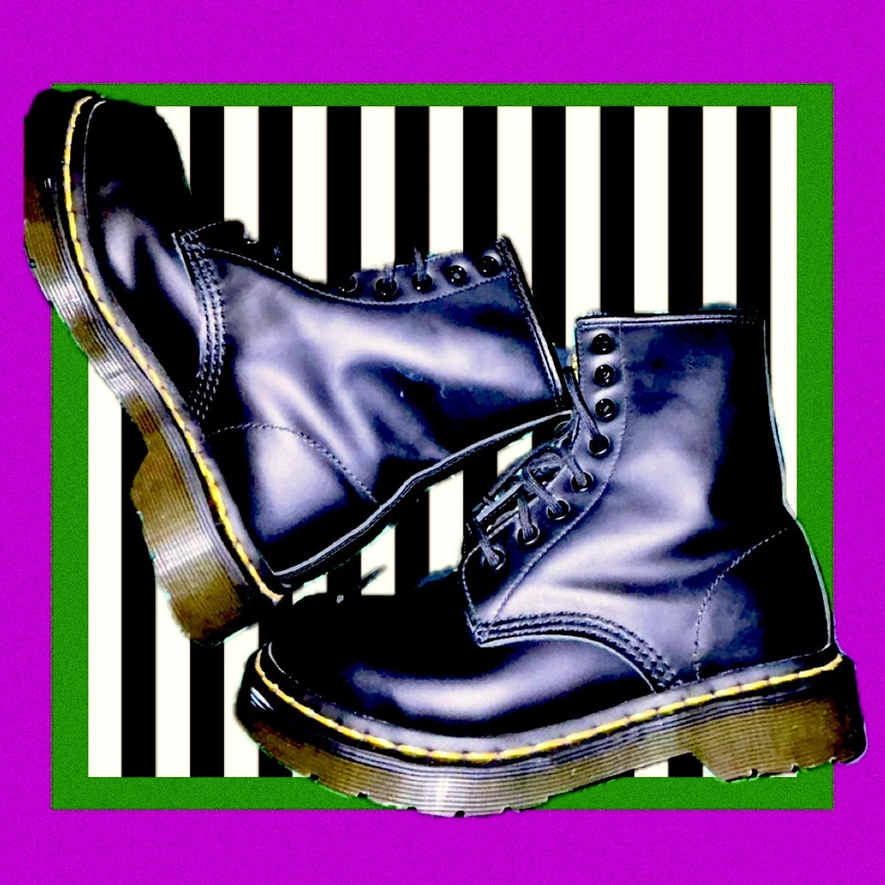 Dr. Martens Black Smooth Leather Boots ~Strange & Unusual Beetle Juice Bundle.